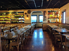 Pizza near Fairfield Inn & Suites by Marriott New York Staten Island